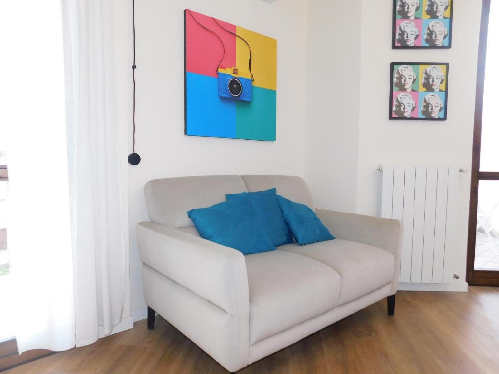 Appartamento Casa Jotti Cardano Al Campo Esterno foto